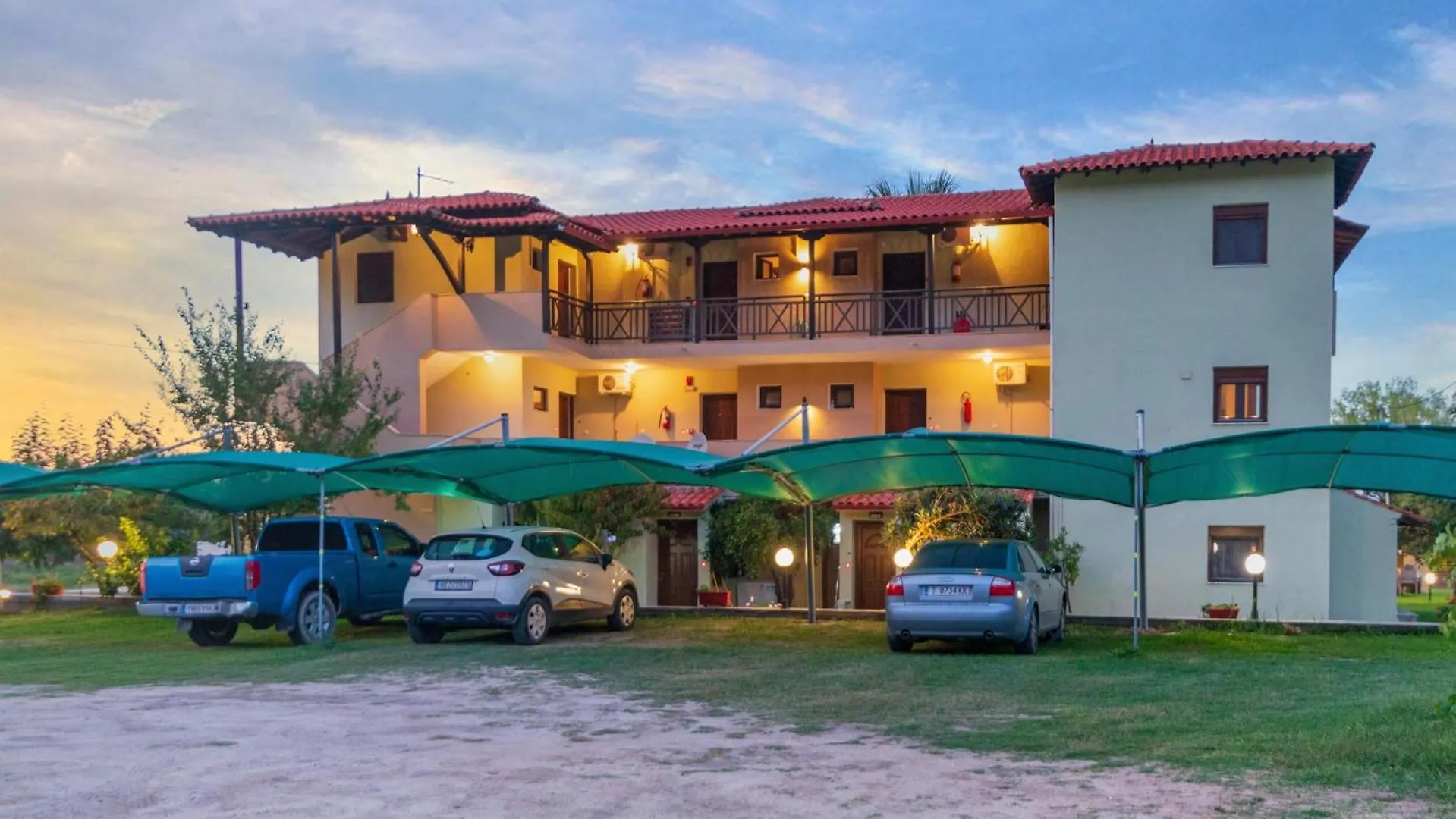 Katerina-Maria Studios & Apartments Vourvourou Griekenland